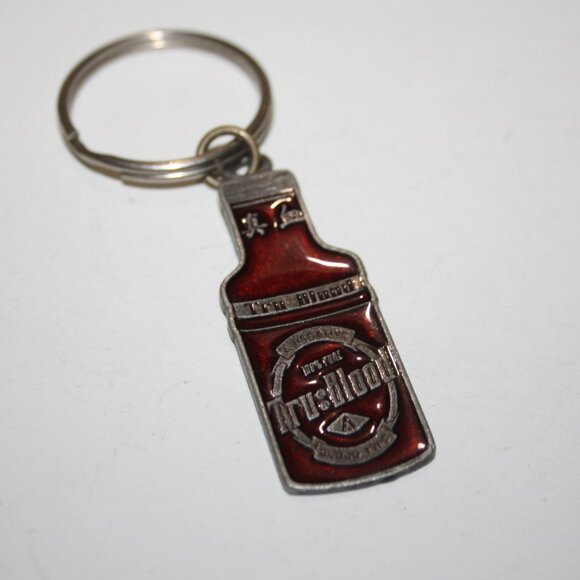 🧛‍♂️🩸 HBO’s Tru Blood Keychain – 3.25" A Negative Vampire Chic · Collector’s - Picture 1 of 4